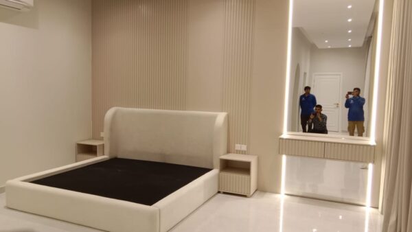 EliteEdge Bed Set